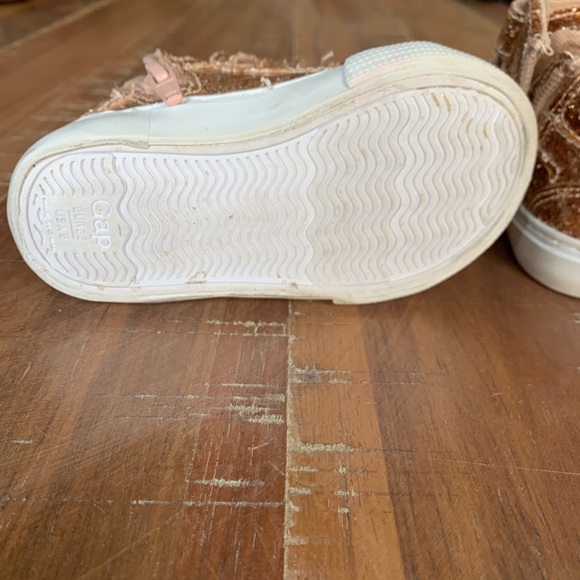 Gap toddler gold sparkle high tops size 5 - Picture 4 of 5